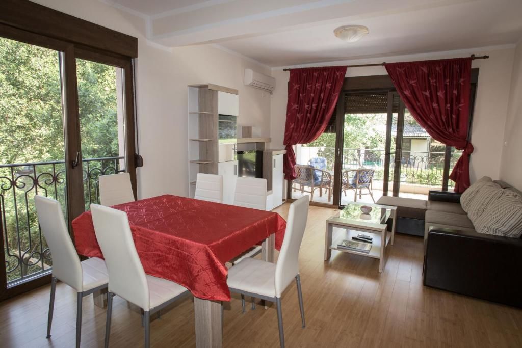 Апартаменты Apartment with swimming pool Будва-47