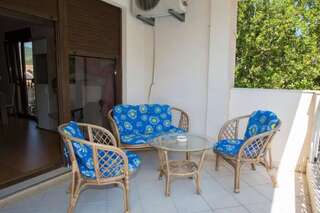 Апартаменты Apartment with swimming pool Будва Апартаменты с 3 спальнями-10