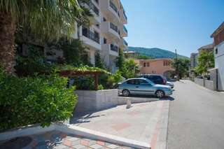 Апартаменты Apartment with swimming pool Будва Апартаменты с 3 спальнями-22
